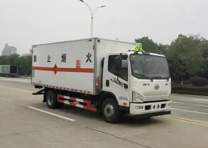 淇滨爆破器材运输车可以上高速吗？